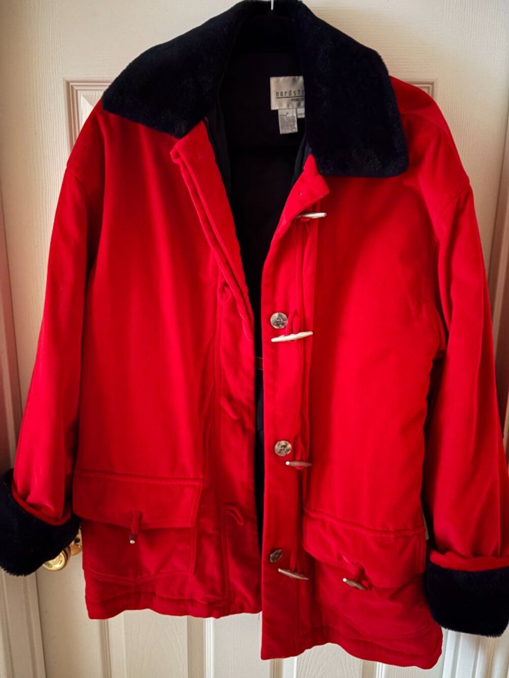 Nordstrom Point of View Coat Size Medium - Picture 3 of 6